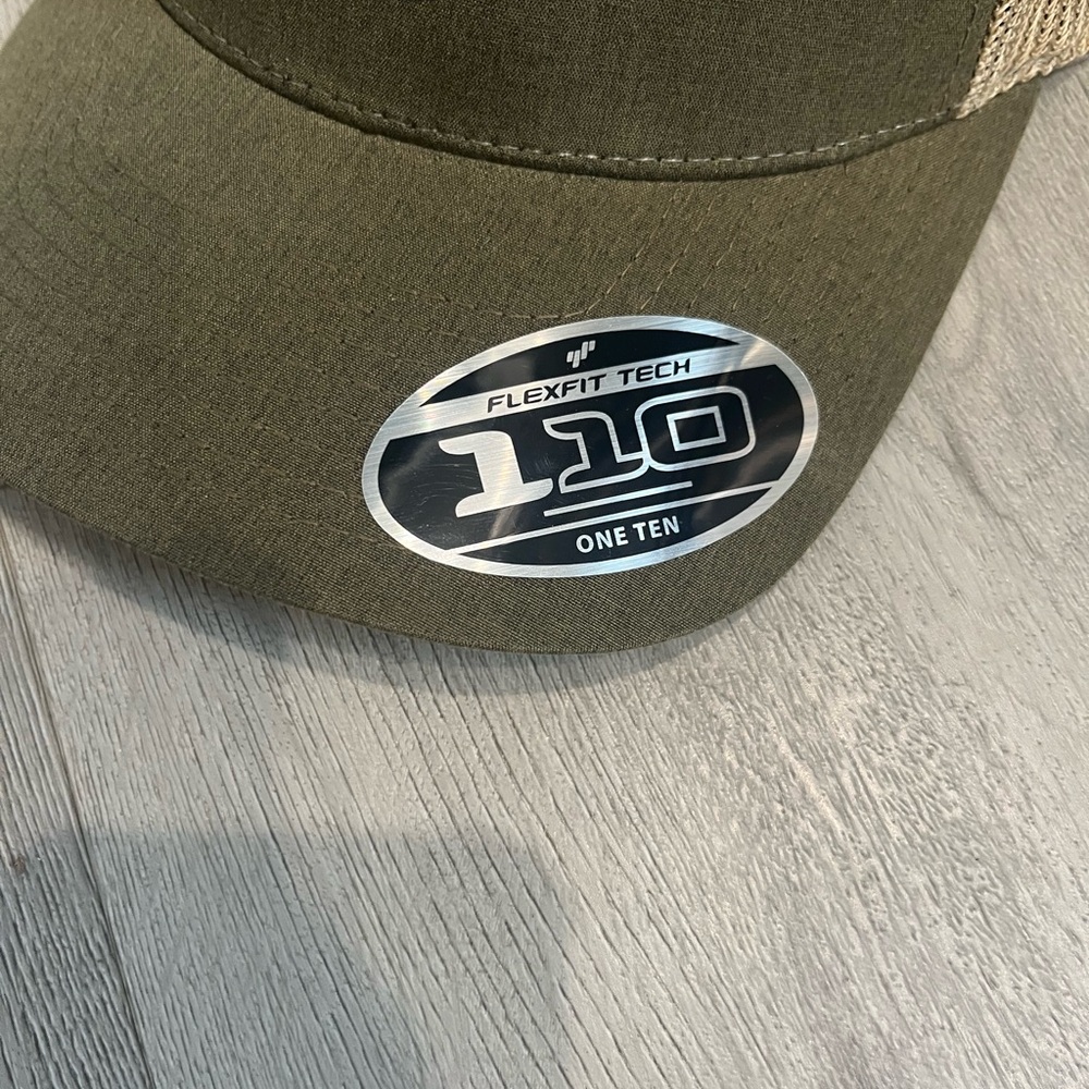 Ariat Green and Beige Hat - Picture 2 of 5